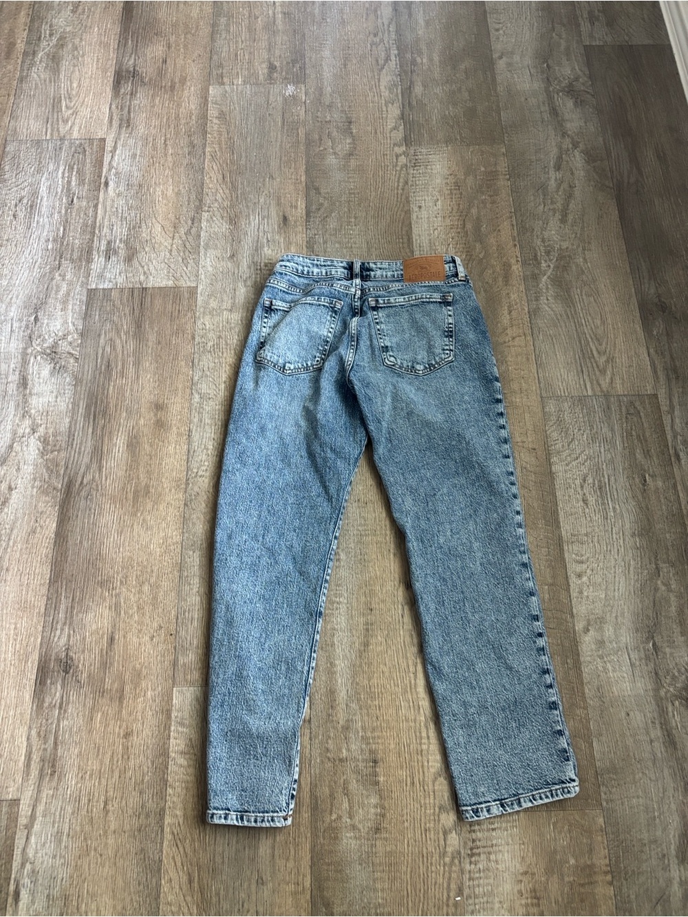 Aeropostale Mid Rise Straight Ankle Jean - Picture 4 of 4